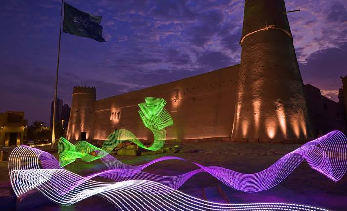 Noor Riyadh: How Light Art Transforms the Saudi Capital